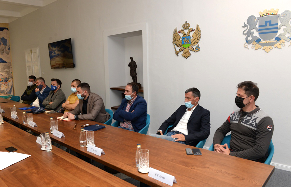 Glavni grad će pomoći fudbalske drugoligaške i trećeligaške klubove iz Podgorice