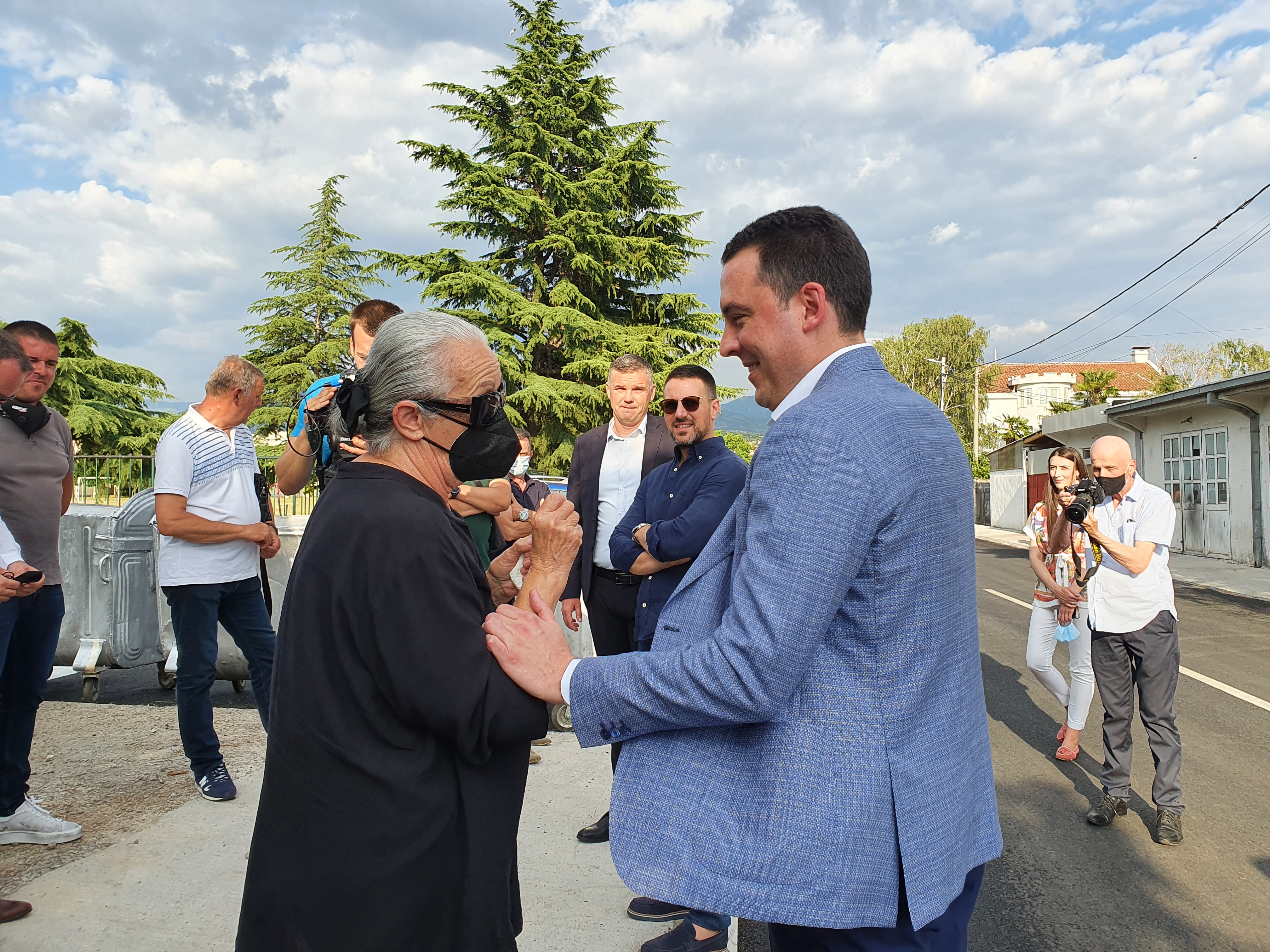 Završena I faza rekonstrukcije najprometnije ulice u Maslinama; Vuković najavio nova ulaganja
