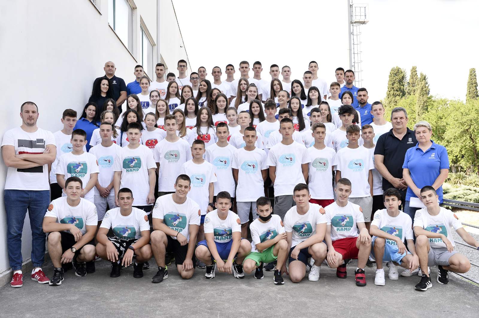 Glavni grad njeguje tradiciju; Mladi perspektivni sportisti Podgorice otišli na Kopaonik