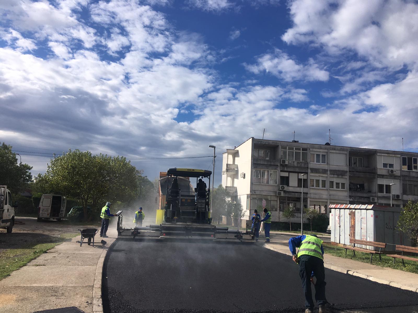 Završena sanacija Ulice Filipa Lainovića; Putevi aktivni na više lokacija u gradu