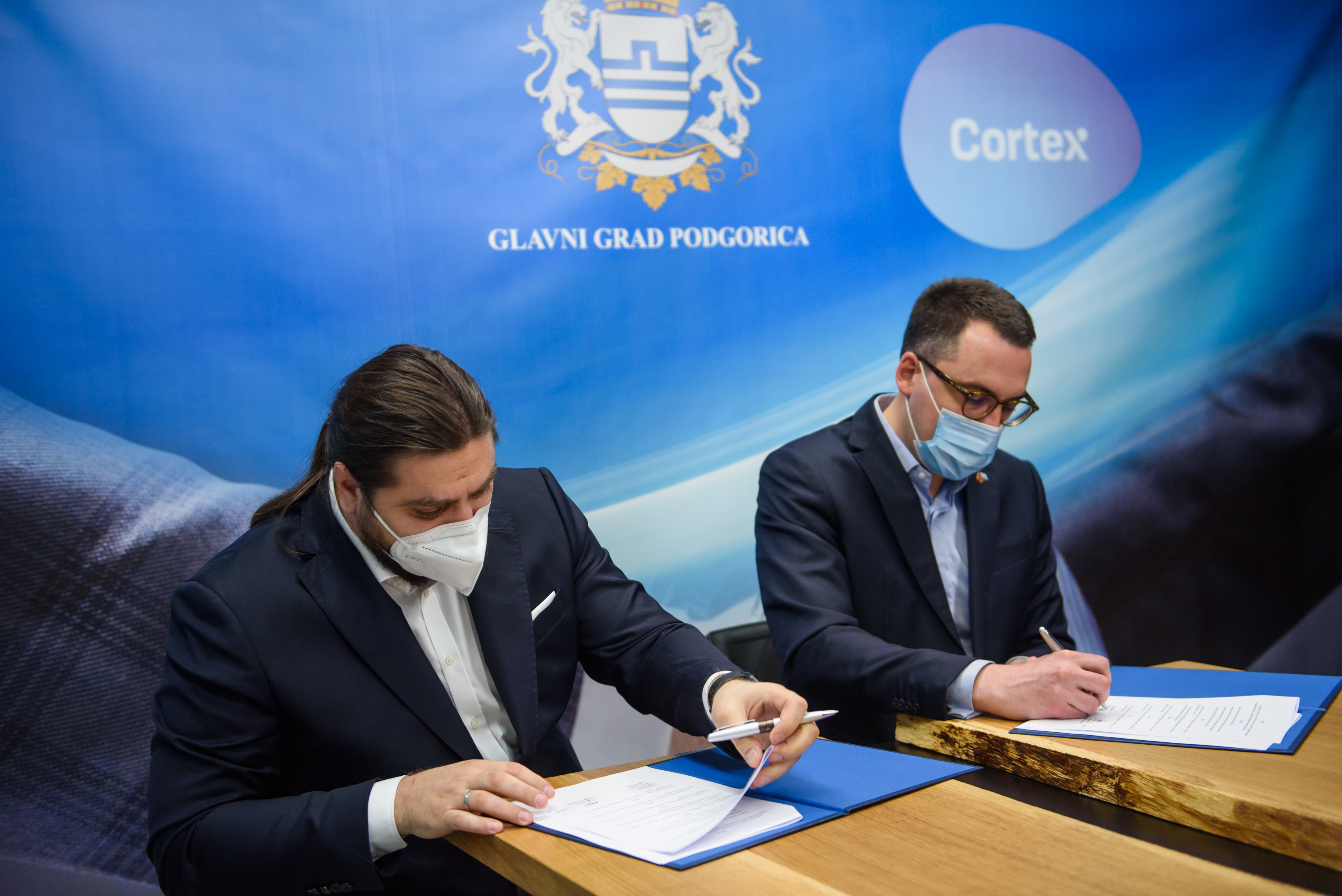 Potpisan memorandum o saradnji između Glavnog grada i ICT klastera Cortex; Podršku pri rješavanju stambenog pitanja dobiće 120 članova IT zajednice