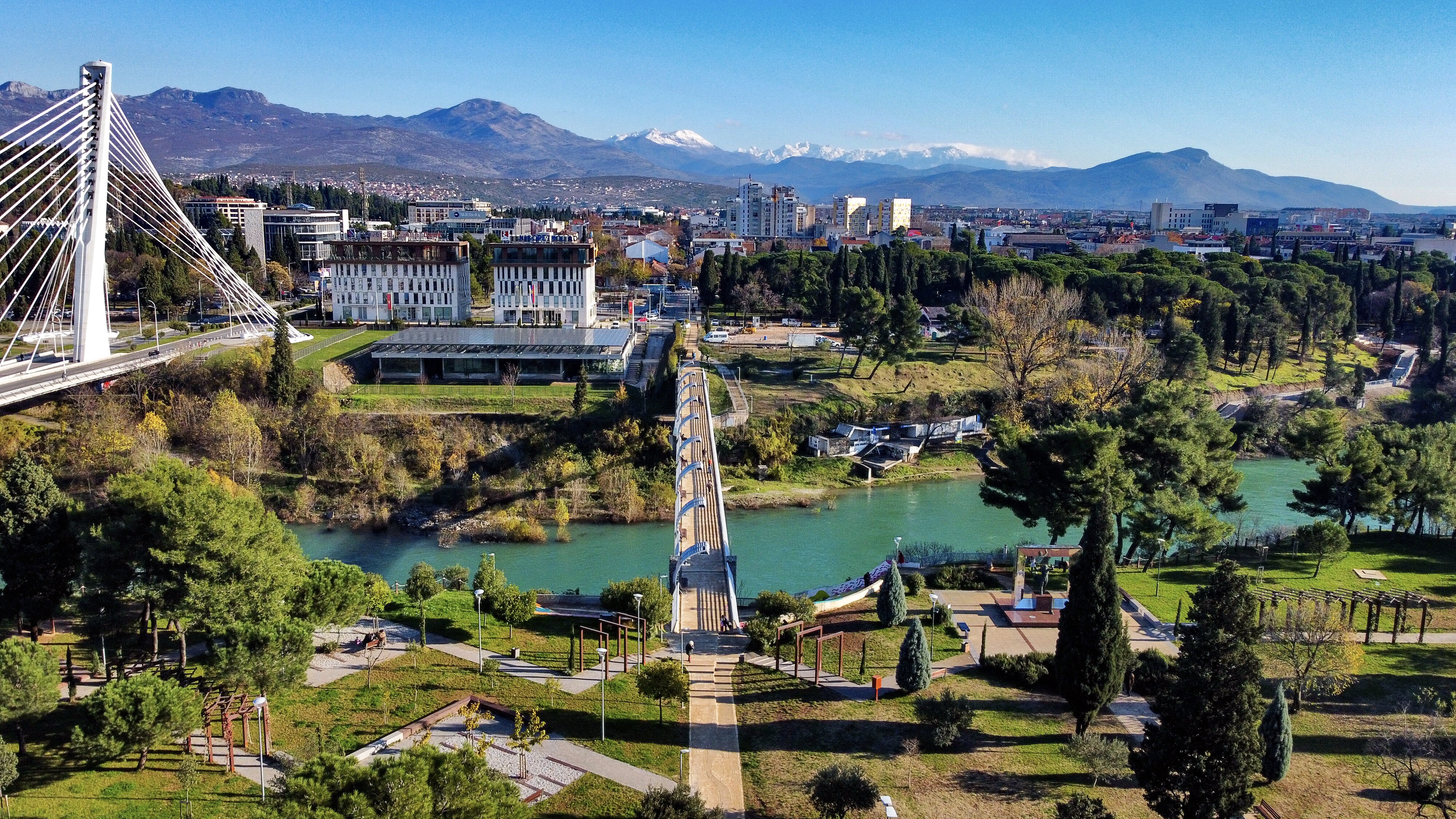 Podgorica za kratak vremenski period postala prepoznatljiva po zelenim površinama; Zeleni projekti i u ovoj godini visoko na listi prioriteta