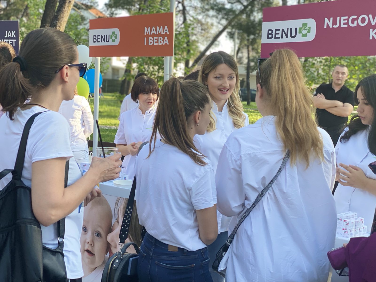 Manifestacija “Za našu Podgoricu i zdravu porodicu” okupila brojne sugrađane