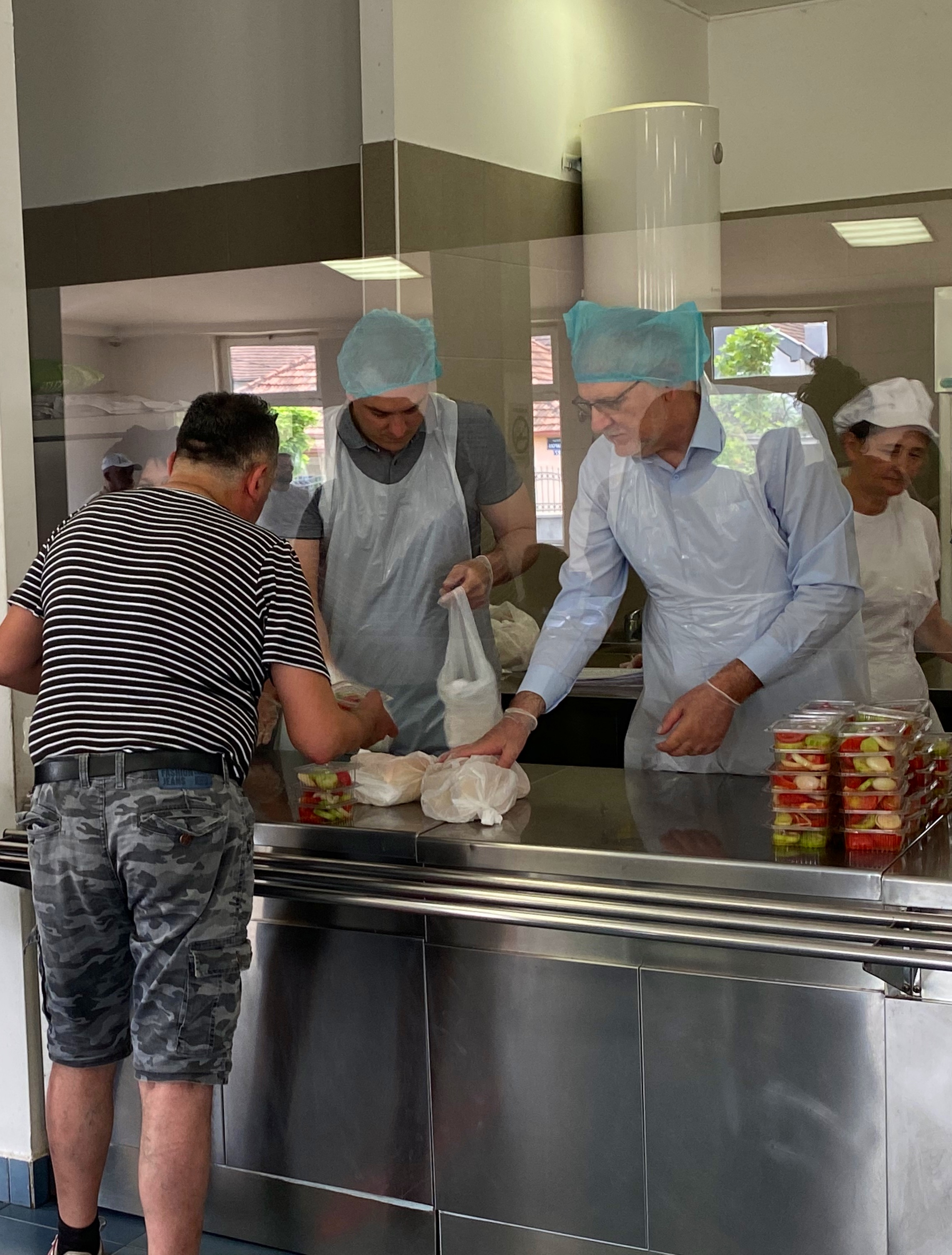 Glavni grad u Narodnoj kuhinji obilježio Svjetski dan borbe protiv gladi