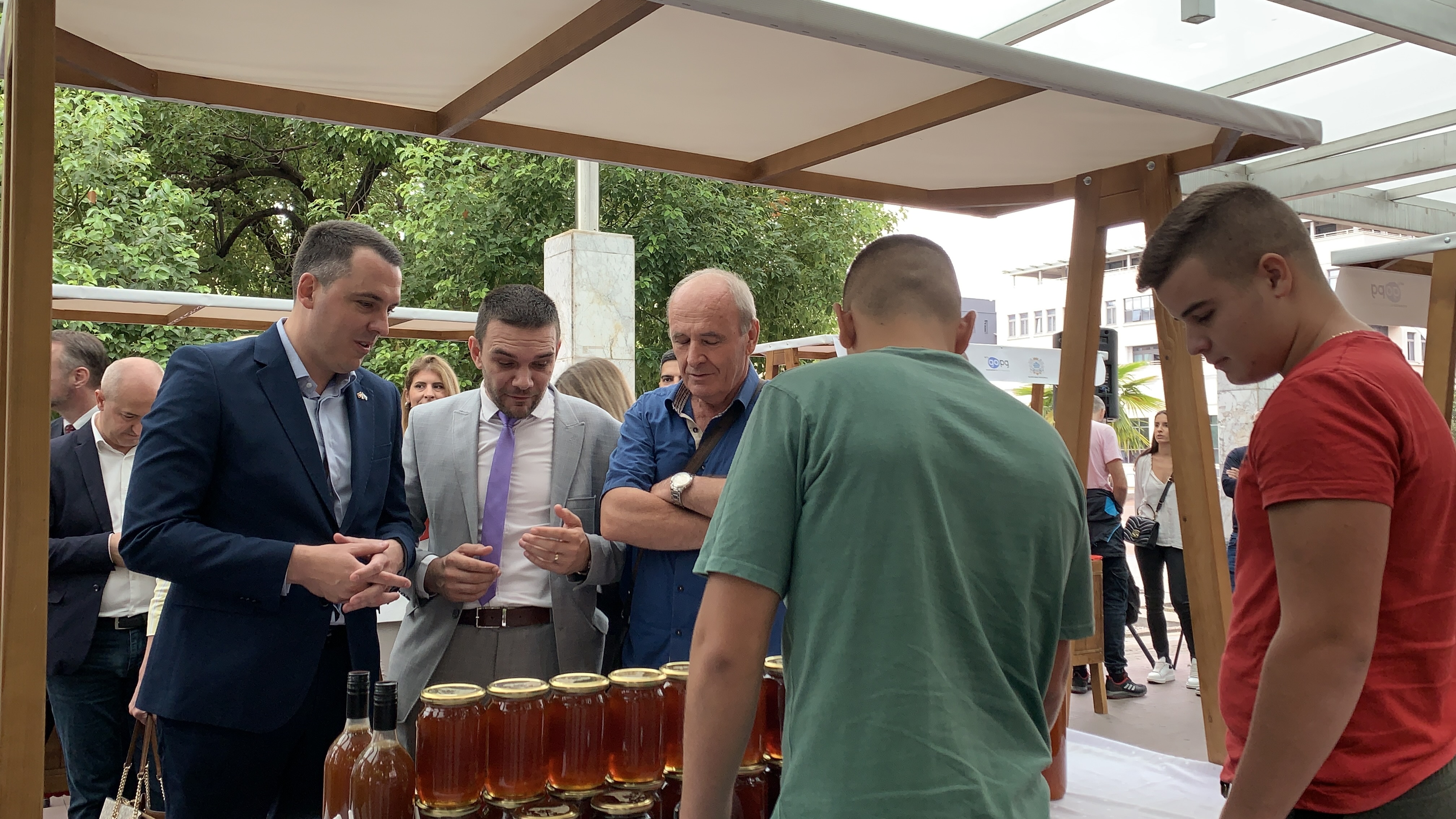 Vuković otvorio Dane pčelarstva; Za sljedeću godinu najavio tri puta veća sredstva za podršku pčelarima