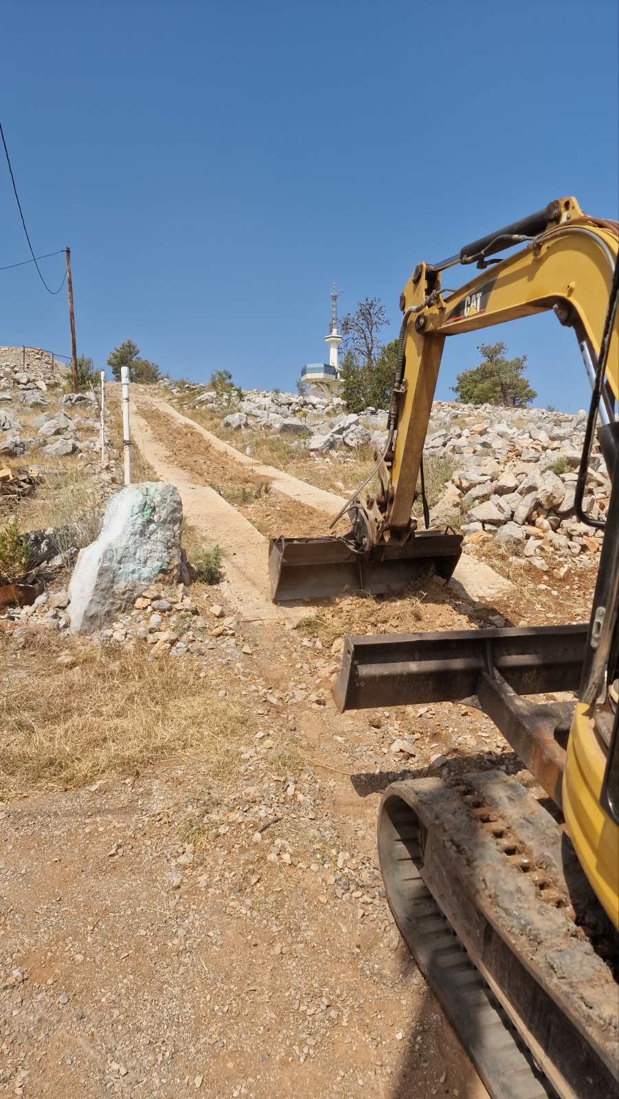 U toku radovi na sanaciji asfaltnog kolovoza na Dajbabskoj gori