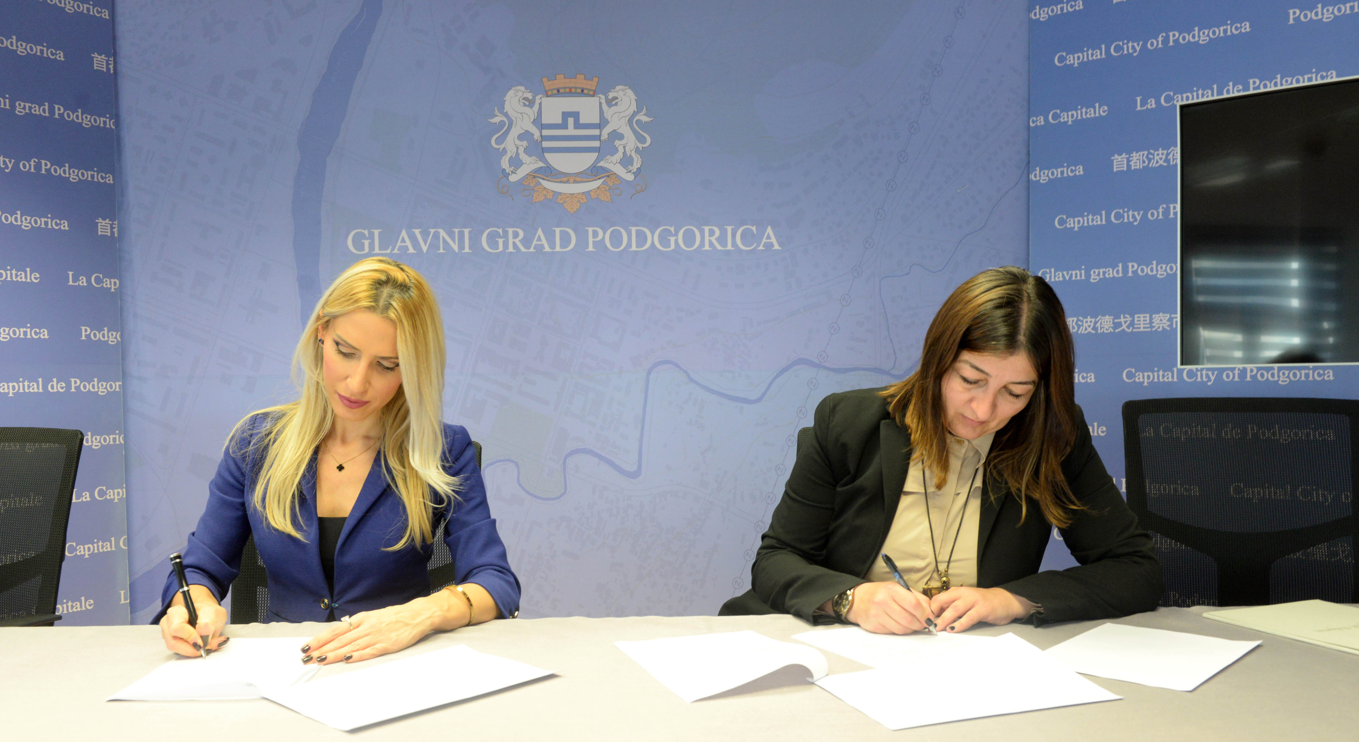 Glavni grad i NVO "Centar za klimatske promjene, prirodne resurse i energiju Univerziteta Donja Gorica” potpisali memorandum o saradnji