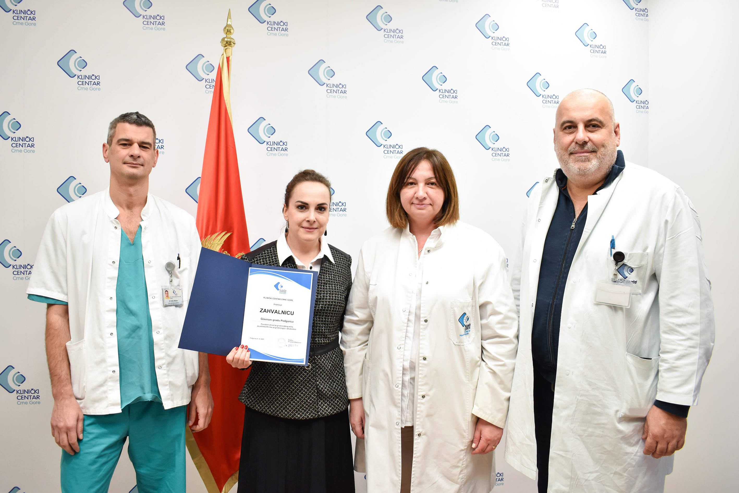 Sekretarijat za socijalno staranje Glavnog grada donirao vrijednu opremu Kliničkom Centru Crne Gore
