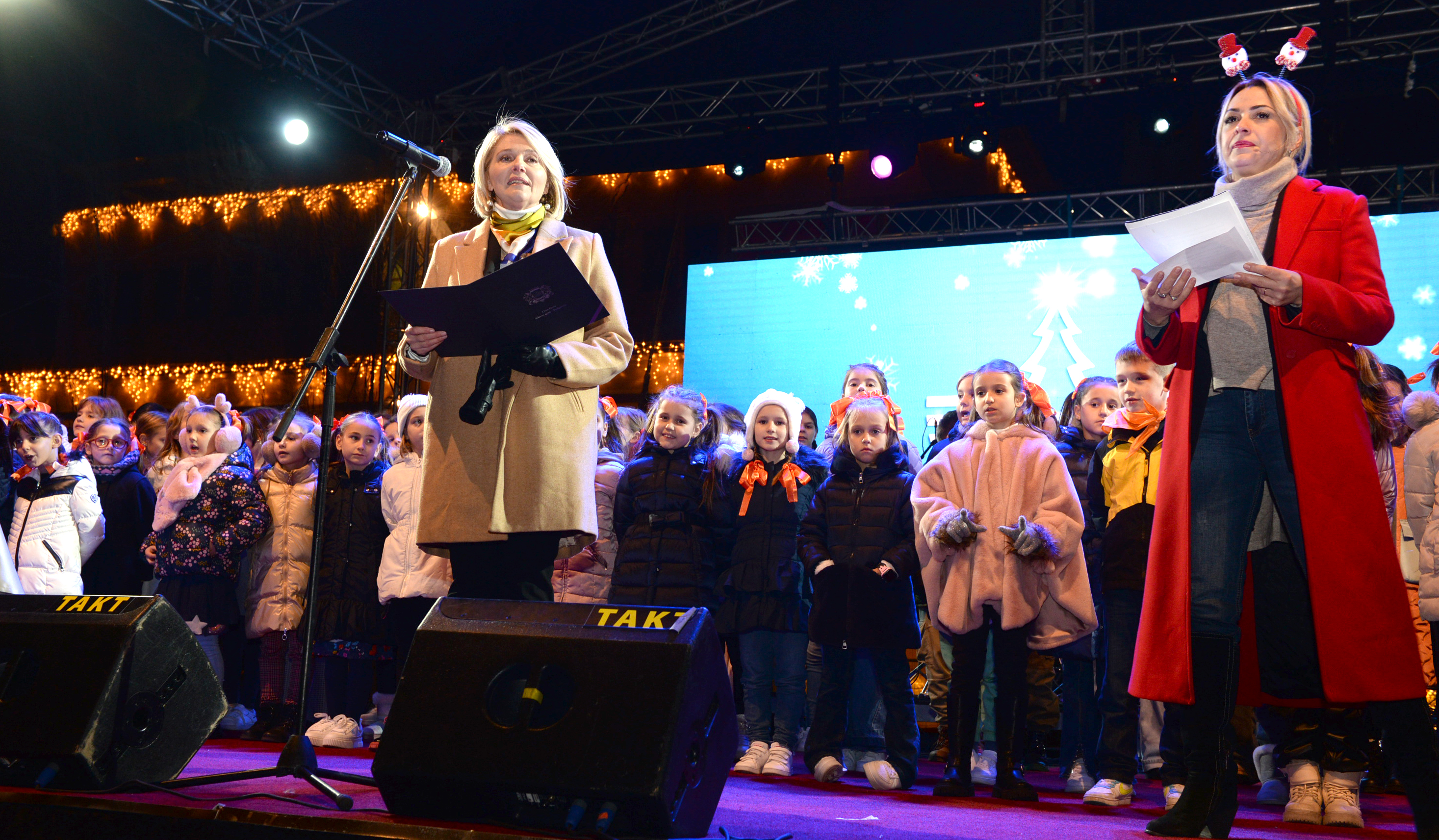 Na Trgu nezavisnosti svečano otvoren Podgorički Pazar