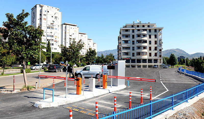 Podgorica dobila prva automatizovana smart parkirališta: Besplatan parking do kraja septembra