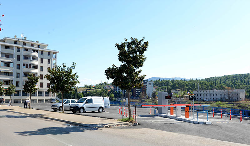 Podgorica dobila prva automatizovana smart parkirališta: Besplatan parking do kraja septembra