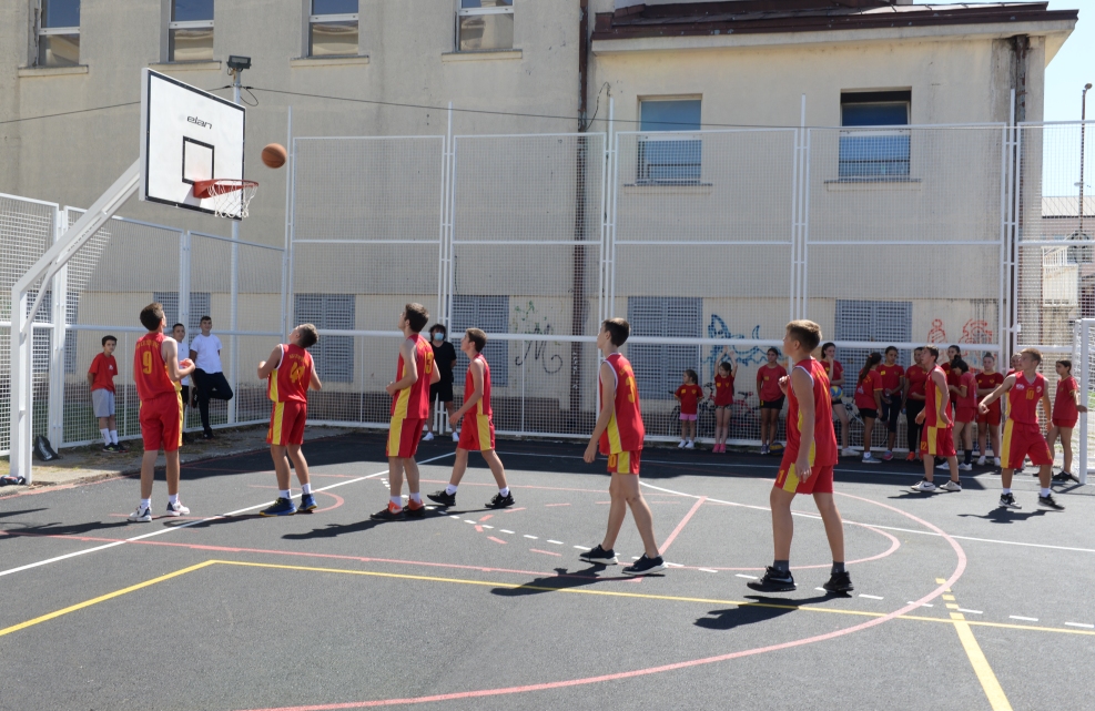 Donacijom Glavnog grada Cetinje dobilo potpuno rekonstruisan poligon kod gimnazije
