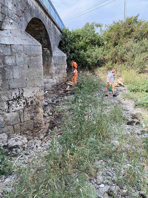 Akcijom čišćenja korita rijeke Sitnice Glavni grad obilježio Međunarodni dan čišćenja obala