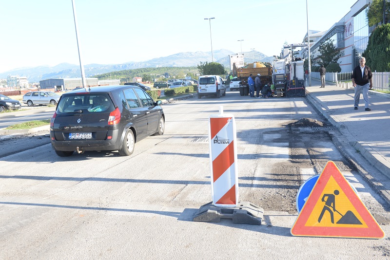 Putevi počeli sanaciju dijela Bulevara Josipa Broza na Starom aerodromu