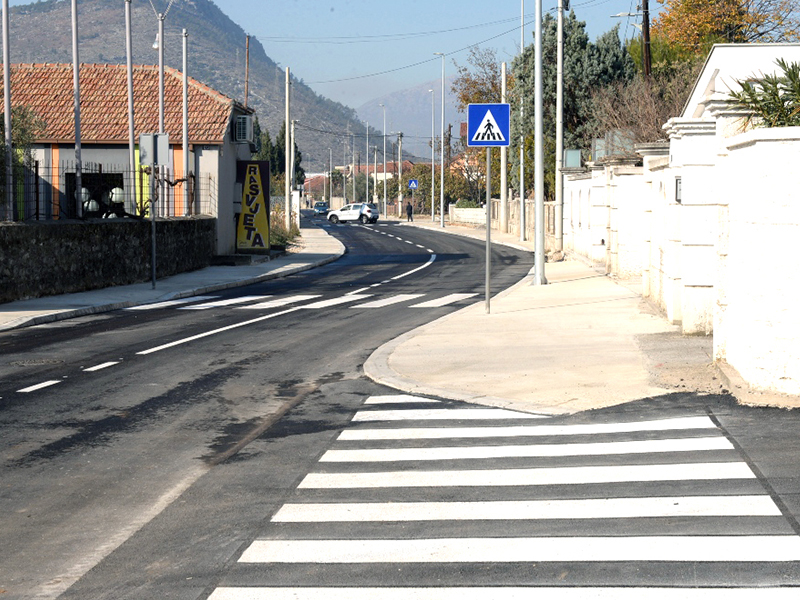 Gornja Gorica dobila modernu saobraćajnicu:  Glavni grad u rekonstrukciju Ulice Miloja Pavlovića i bočnih kraka ove godine uložio oko 1.6 miliona eura