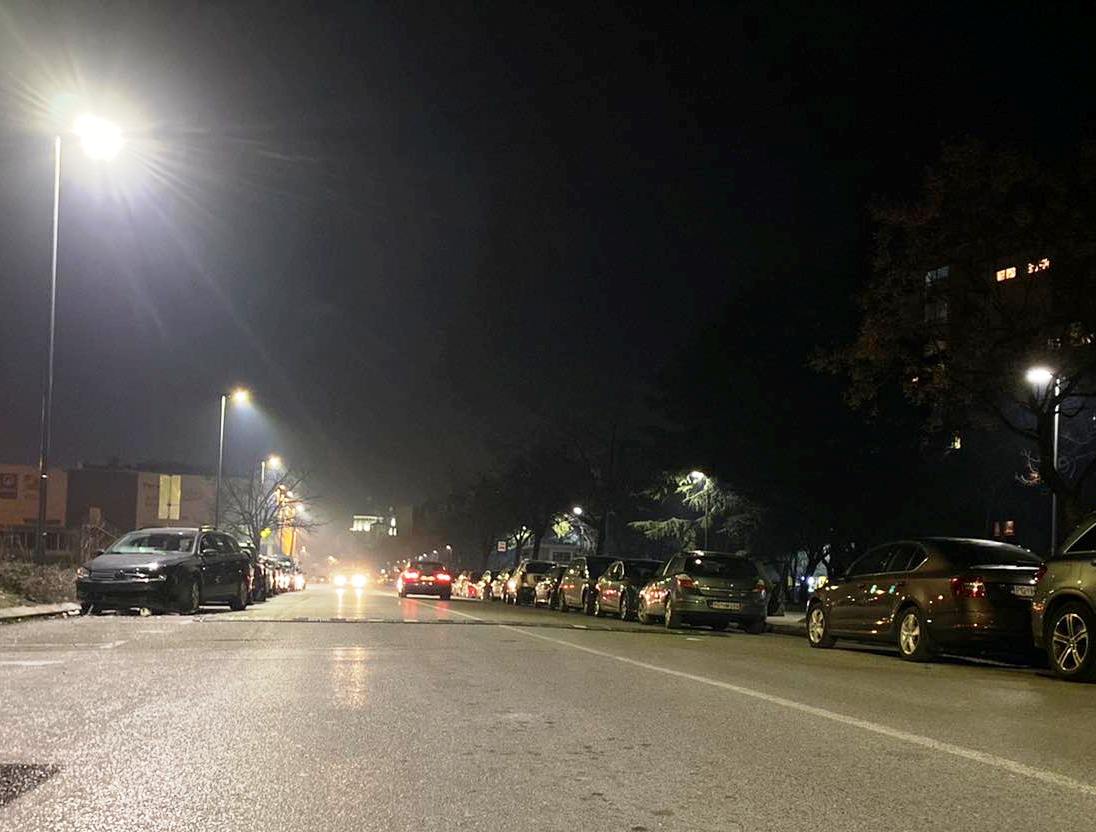 Nova LED rasvjeta u ulicama Velimira Terzića i Blaža Jovanovića  u Bloku V